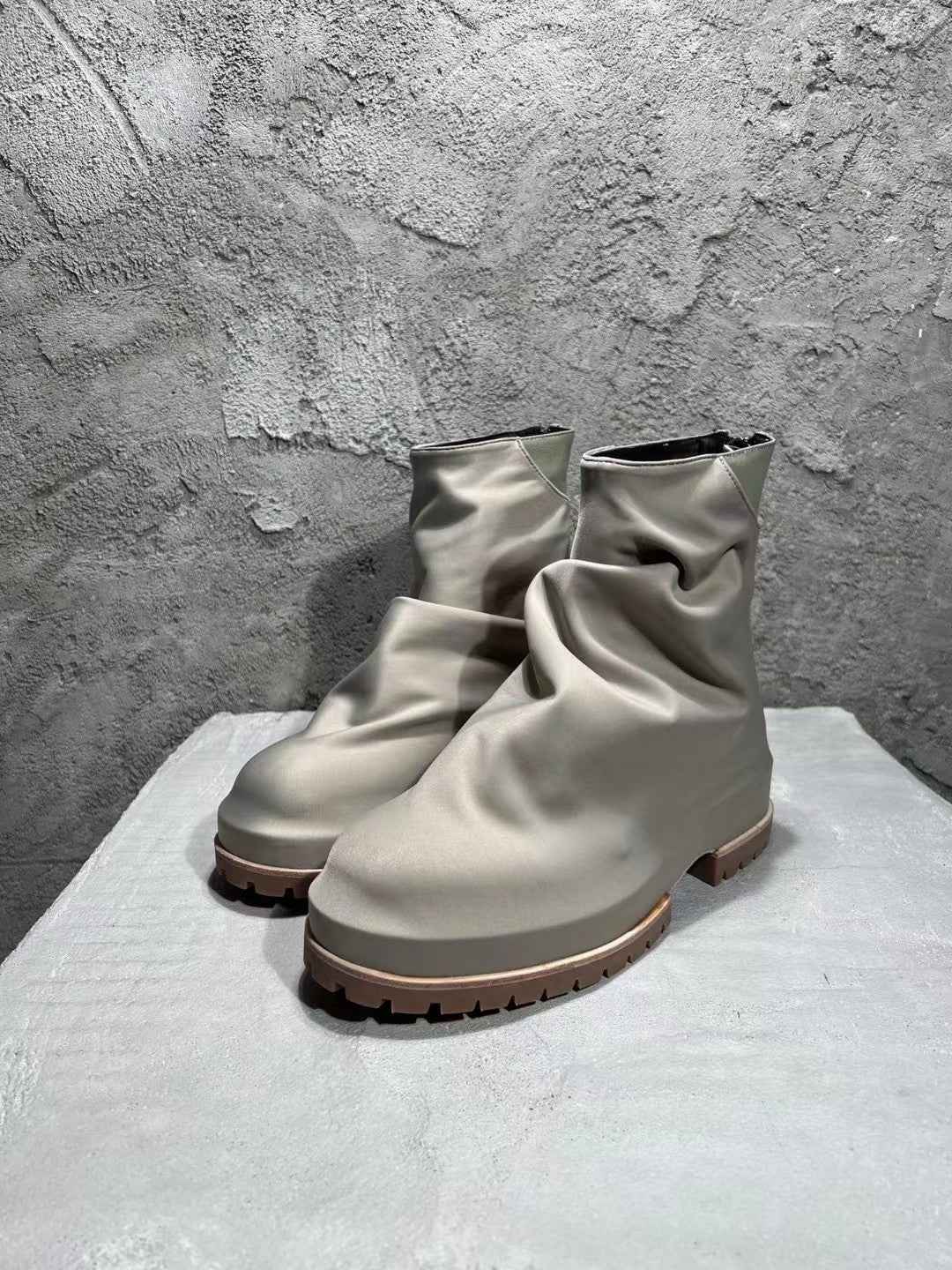 424 on Fairfax Ankle Boots - SS22 Crinkled Zip High-Top Retro Thick-Soled Lambskin