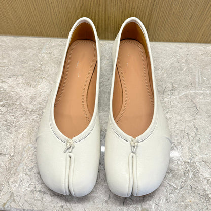 25SS MM6 Slip-On Margiela Tabi Shoes - Buttery Lambskin Split-Toe Ballet Flats -  donclickin