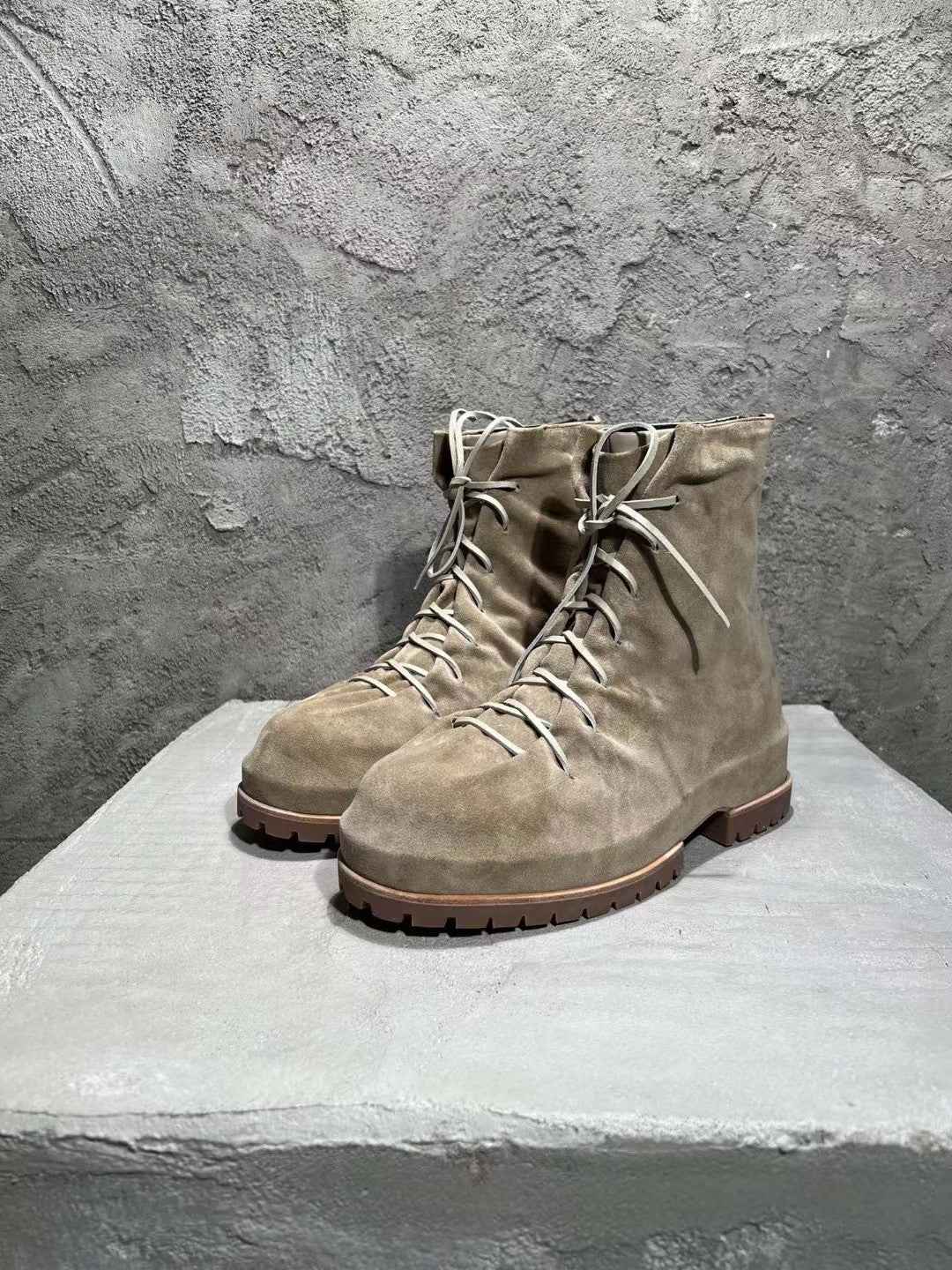 424 on Fairfax Ankle Boots - SS22 Crinkled Zip High-Top Retro Thick-Soled Lambskin