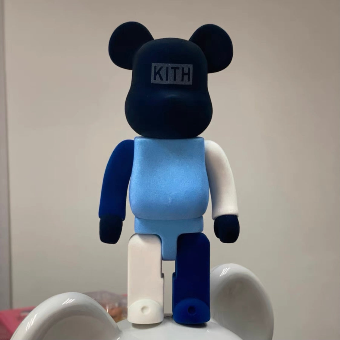 BE@RBRICK 400% Building Block Violence Bear Collectible Toy Action Figure - Kith / Dm for Other Style / Restock