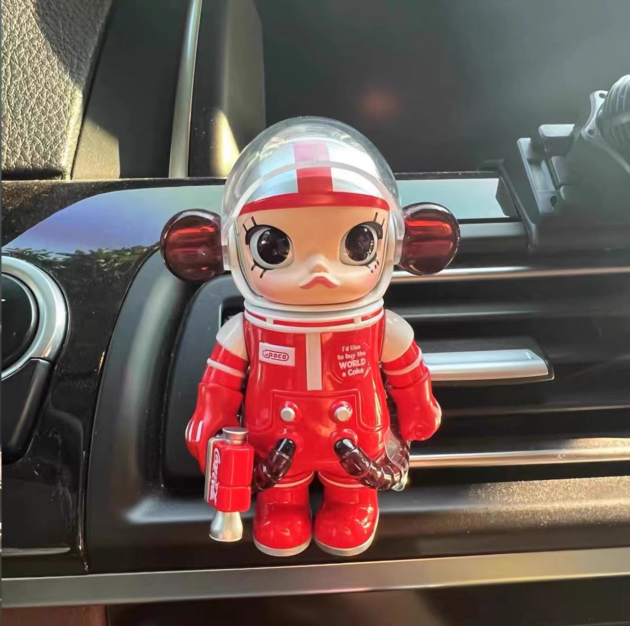 POPMART Car Ornament/Figure:SpaceMolly 100% Anniversary 2nd Gen,Car Aromatherapy - Cola