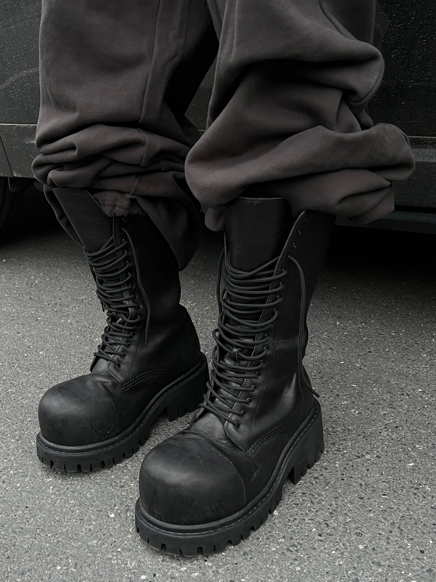 New 24FW Stomper Boots – Imported Vegetable-Tanned Tumbled Leather