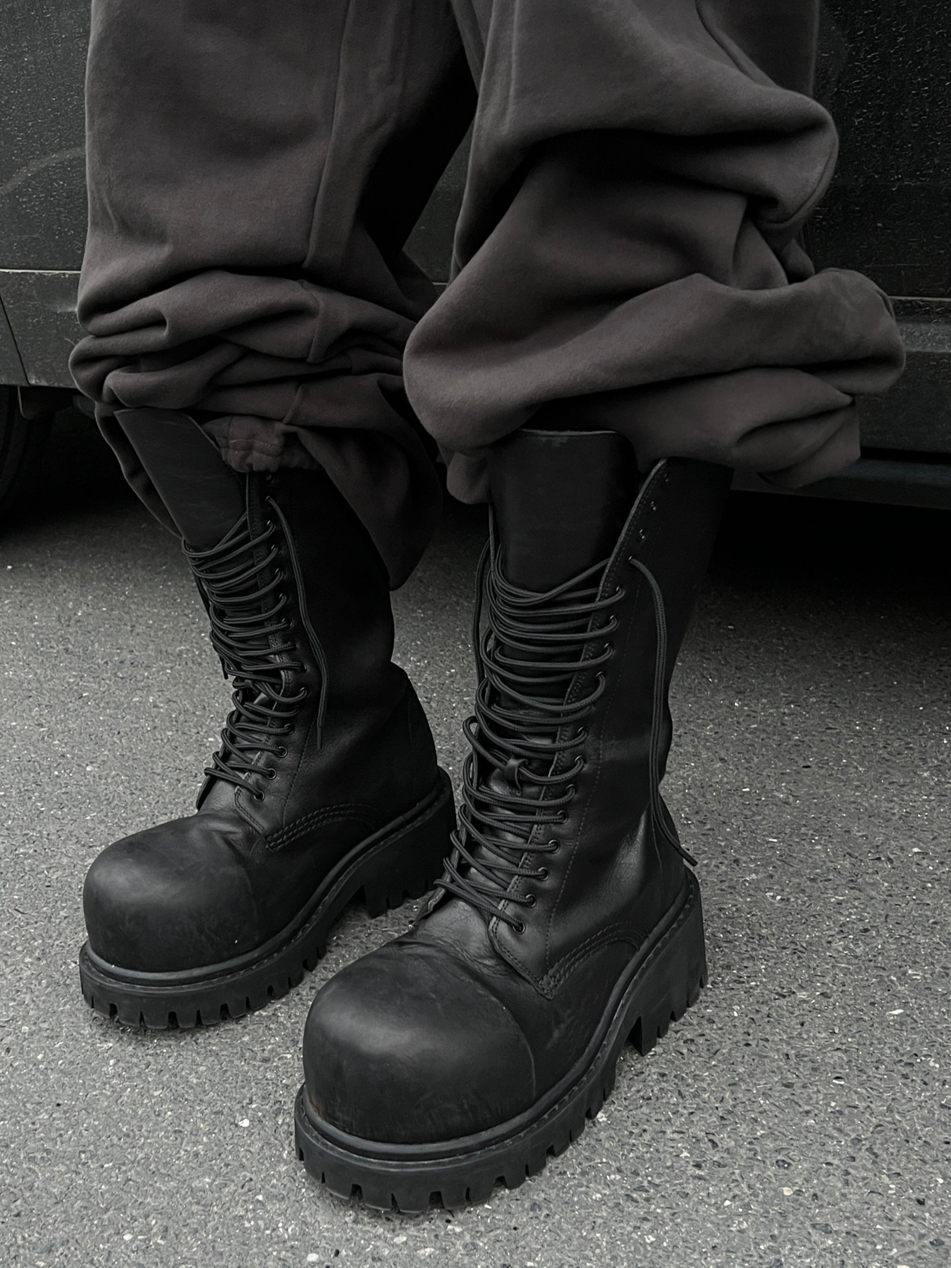 New 24FW Stomper Boots – Imported Vegetable-Tanned Tumbled Leather
