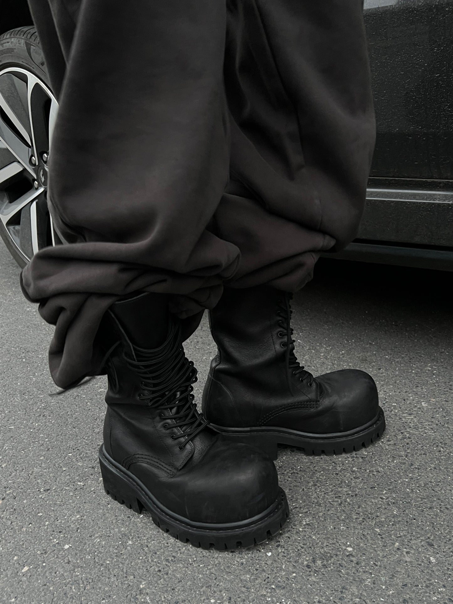 New 24FW Stomper Boots – Imported Vegetable-Tanned Tumbled Leather