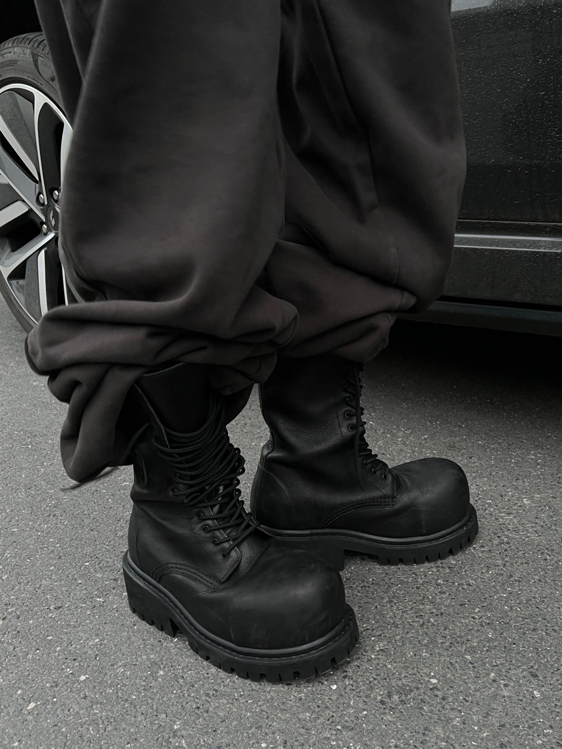 New 24FW Stomper Boots – Imported Vegetable-Tanned Tumbled Leather